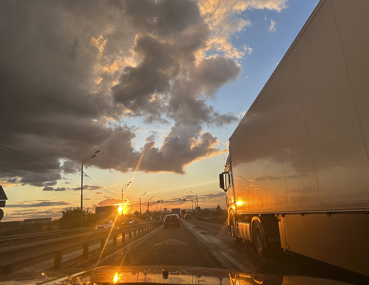    Эксперты назвали риски для российского нефтяного экспорта