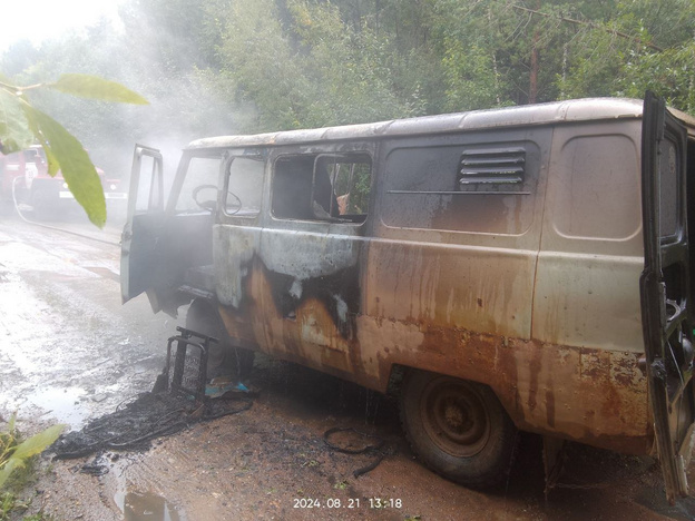    В Афанасьевском районе во время движения загорелся УАЗ