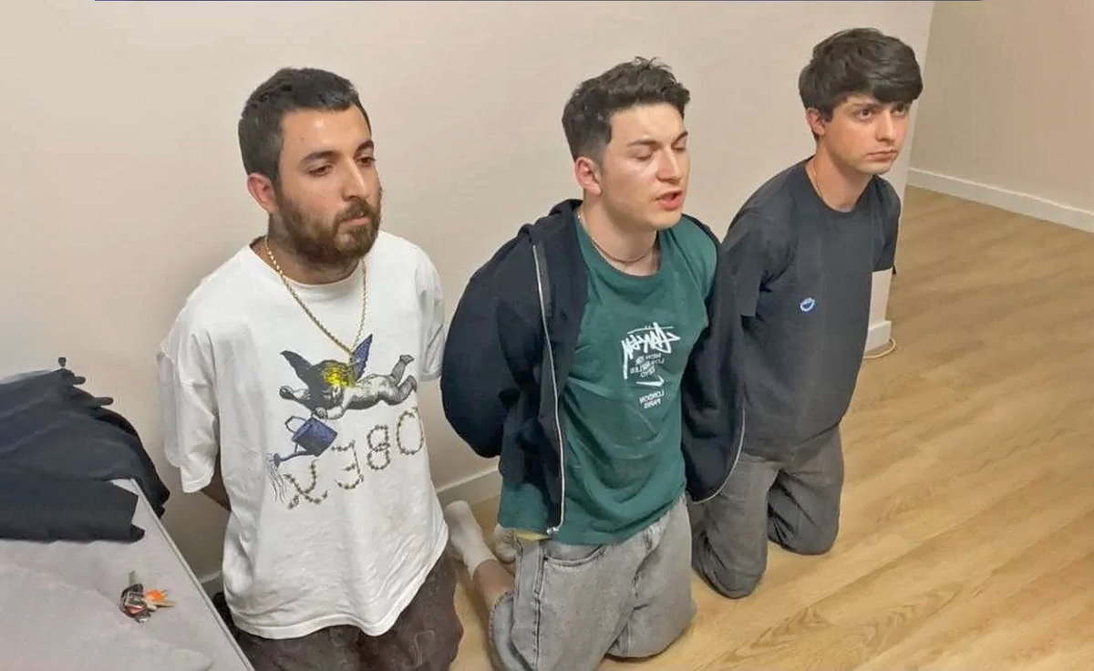 Обещали "наказывать всех и отбирать деньги": в Москве задержали дагестанцев после угроз в видео, которые они распространяли в сети