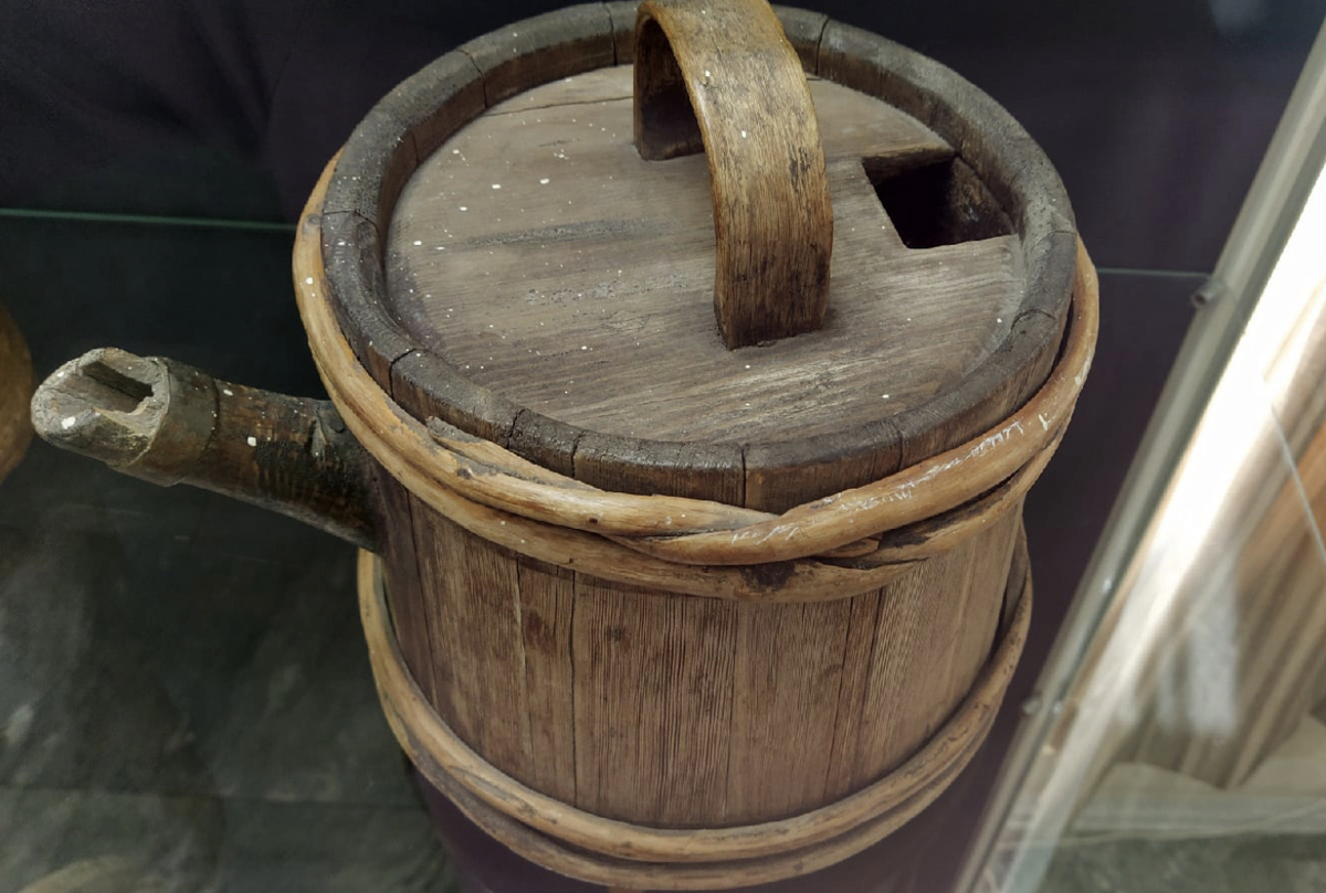 Лагун для пива. https://uraltradicia.ru/vystavki/cikl-publikaciy-istoriya-odnogo-predmeta/lagun/