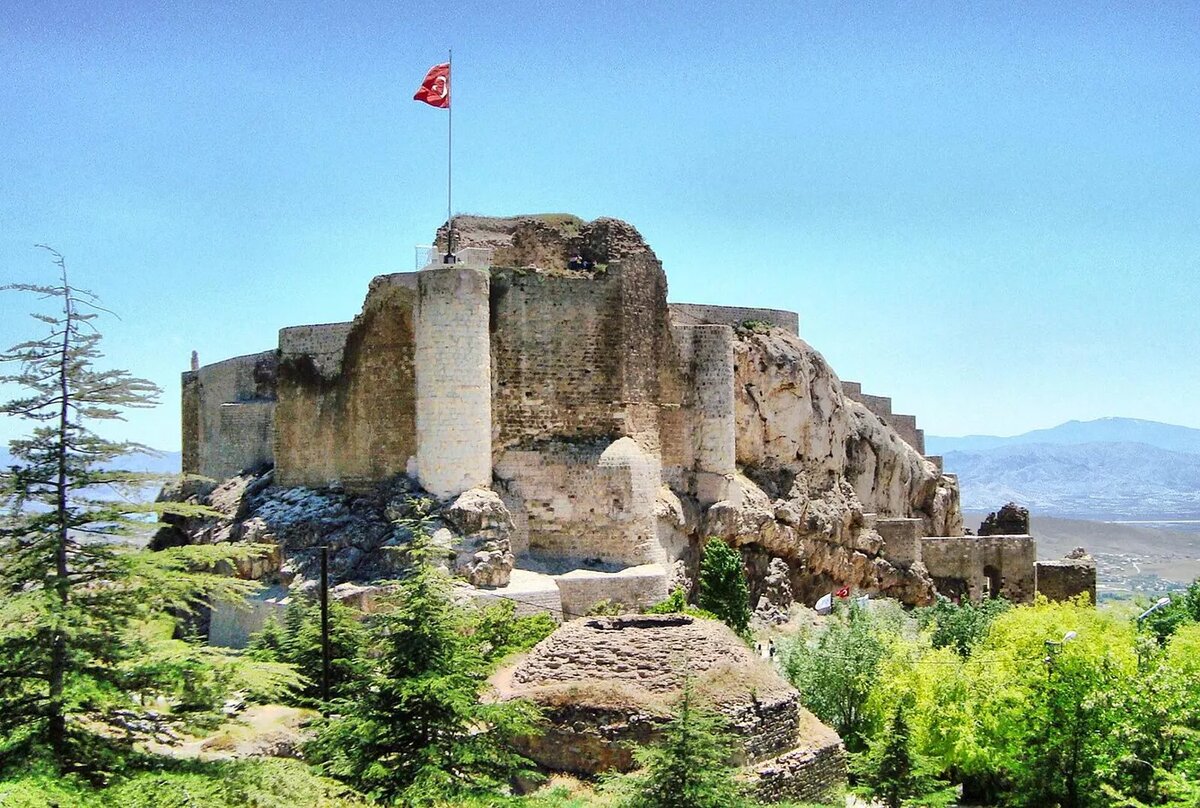 CC BY 3.0 / Haluk Comertel / Harput kalesi-Harput-Elazığ