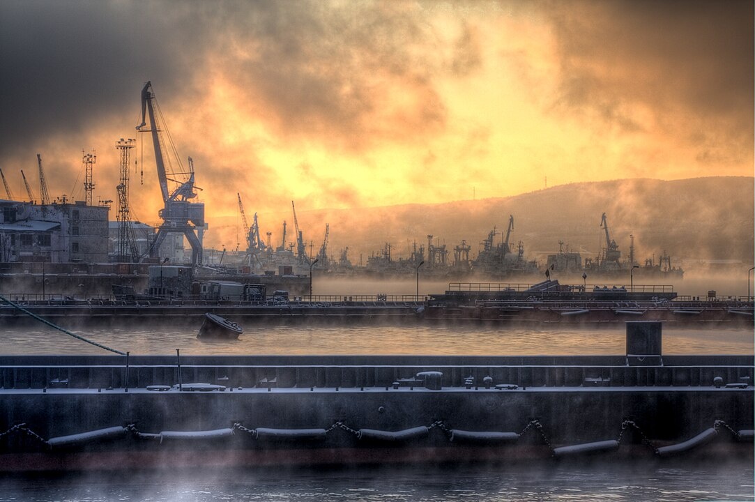 Мурманский порт. Фото: ru.wikipedia.org / Авторство: Tom Thiel. Flickr: Murmageddon, CC BY 2.0