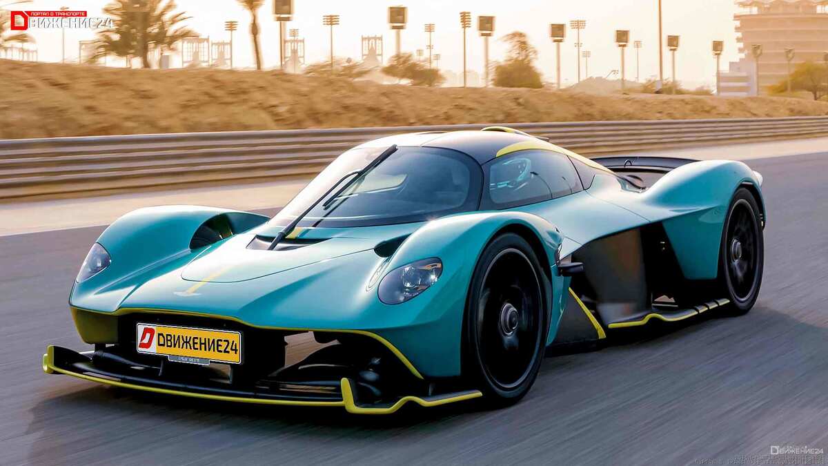 Обещают, что гибридный гиперкар, который совместно разрабатывают Aston Martin и гоночная команда Red Bull Racing, на автодромах будет демонстрировать время круга, сравнимое с показателями болидов Формулы 1. В это можно поверить, поскольку дизайнером проекта стал один из самых успешных инженеров Королевских гонок — Эдриан Ньюи. Aston Martin Valkyrie, как и формульные машины, имеет гибридную силовую установку с системой рекуперации энергии. Вот только на современных болидах стоит турбированный V6 объемом лишь 1,6 л, а у Валькирии под капотом будет классика суперкаров — атмосферный V12 (6,5 л) 
