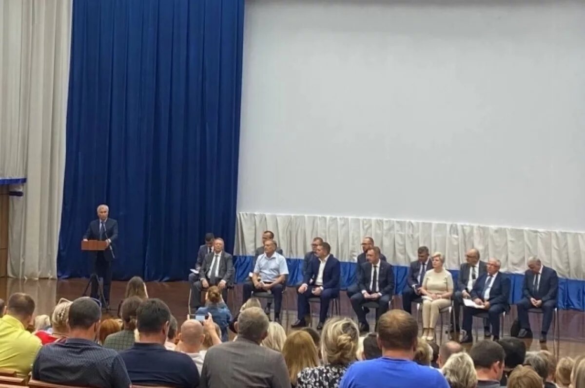    Володин поручил привести в порядок все трубы в Саратове