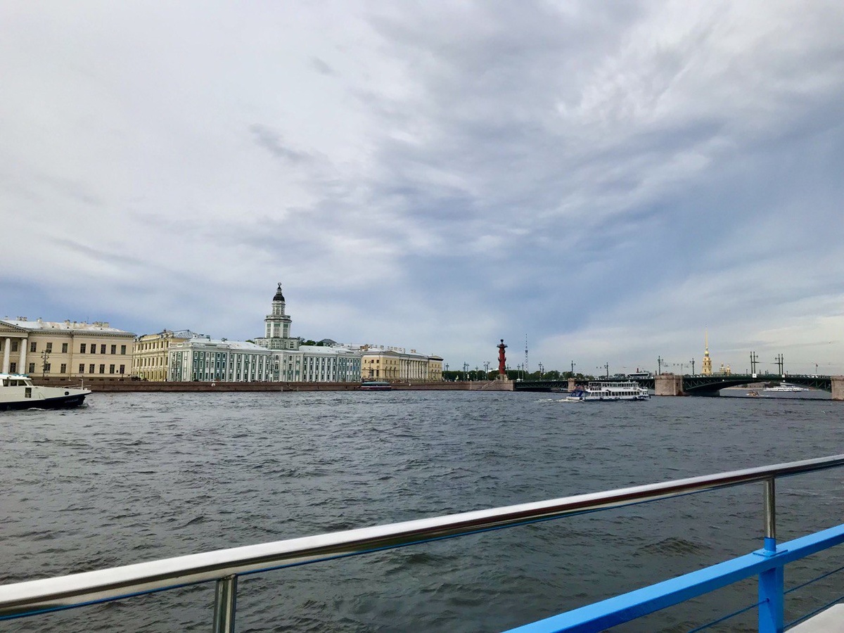 Как выбрать экскурсию по Неве и каналам Санкт-Петербурга. Фото автора