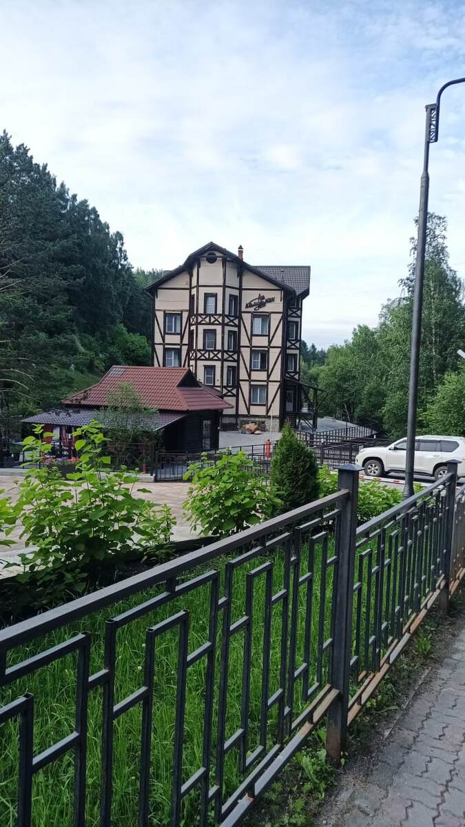 Отель на Славского из архива автора.