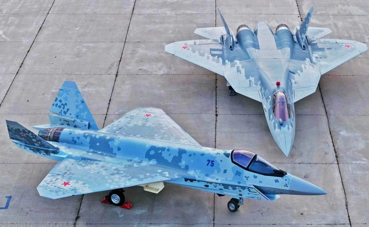 Российские истребители пятого поколения су-57 и су-75 
