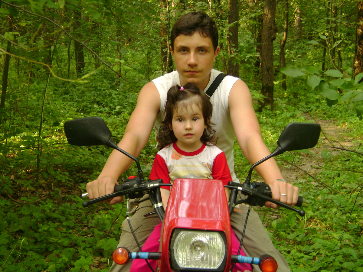 Лисенок с братом.