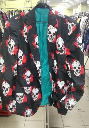 Мужской жакет с черепами, размер 50, цена 500 рублей