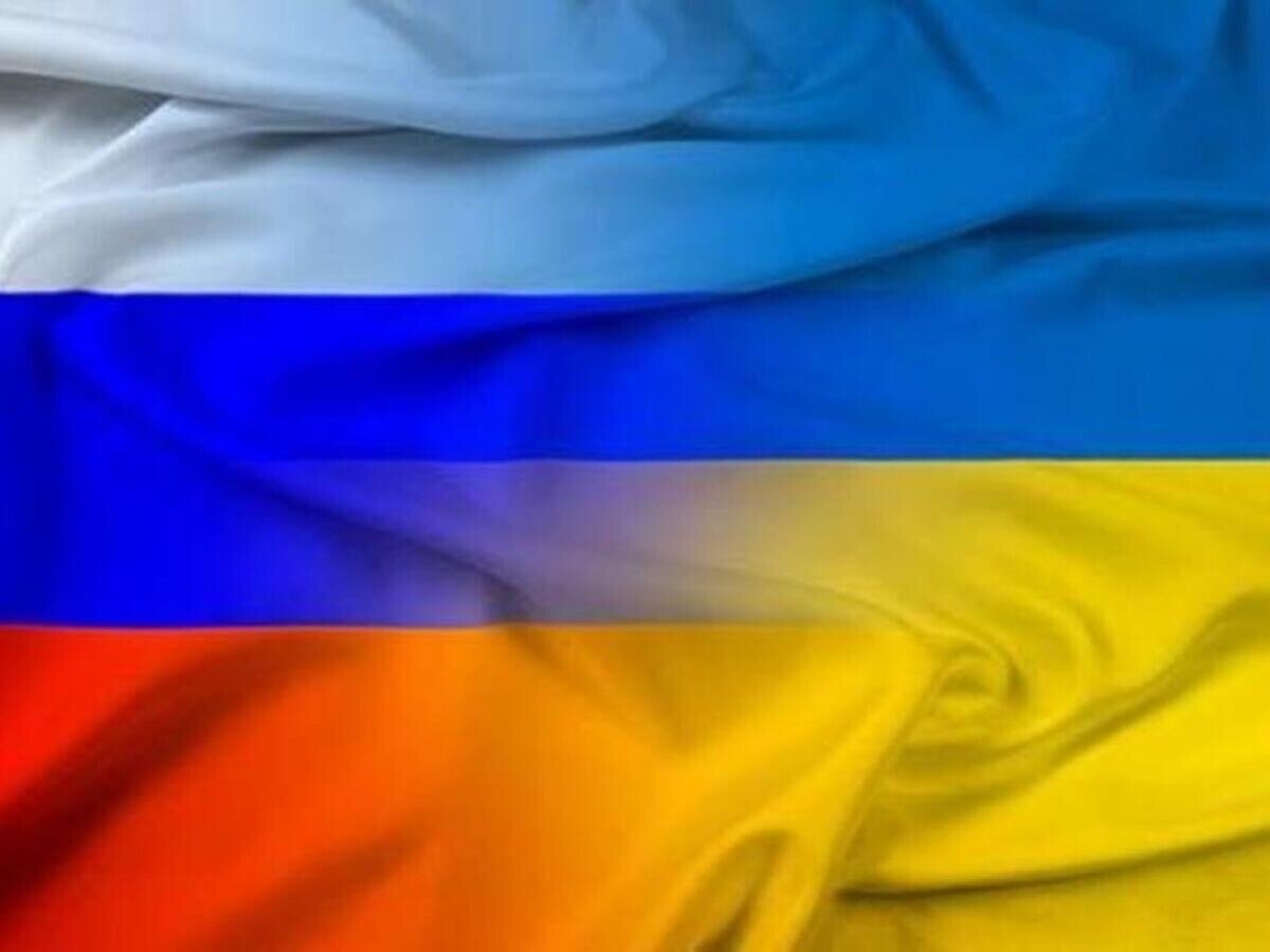    Флаги России и Украины© Фото из общедоступного источника (flectone.ru)