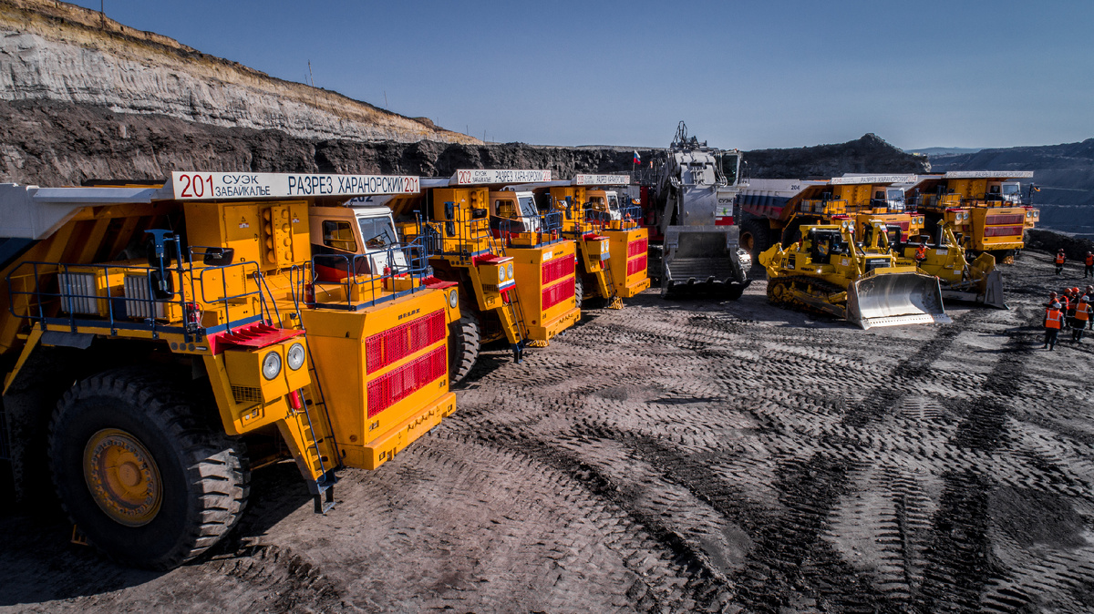 © АО «Разрез Харанорский»