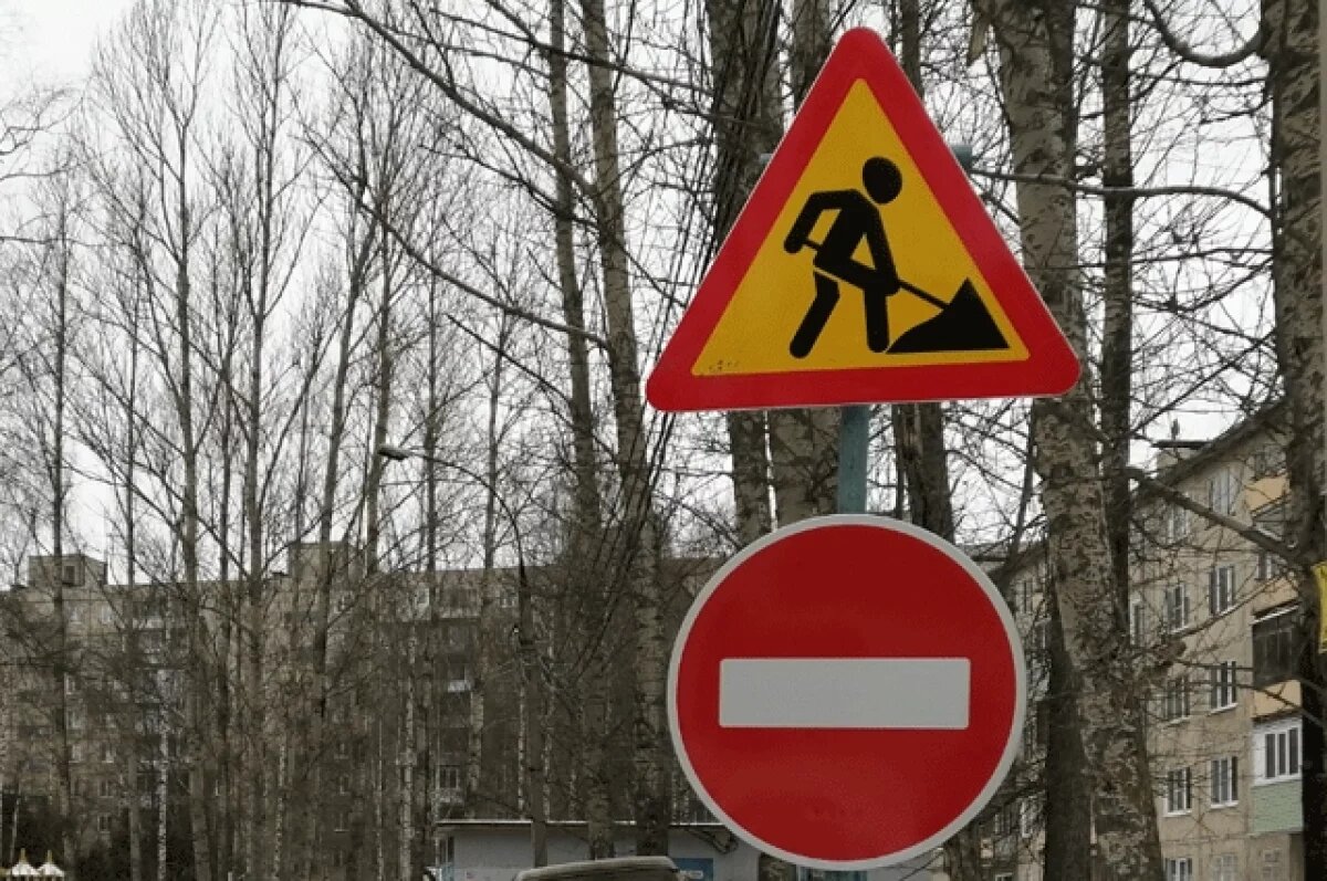    В Надымском районе затягиваются работы по благоустройству и ремонту дорог