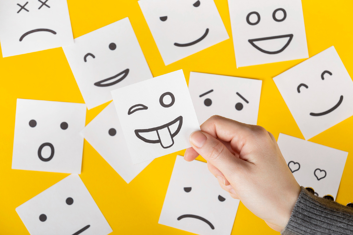 Designed by Freepic.