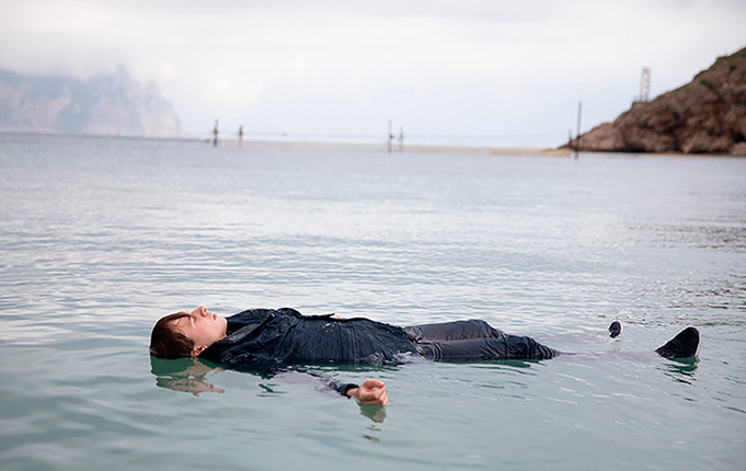 Листайте кадры.