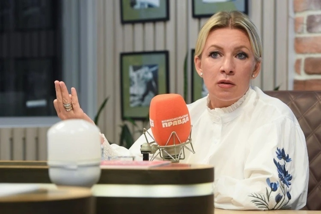    Захарова: тысячи граждан Запада хотят спастись в России