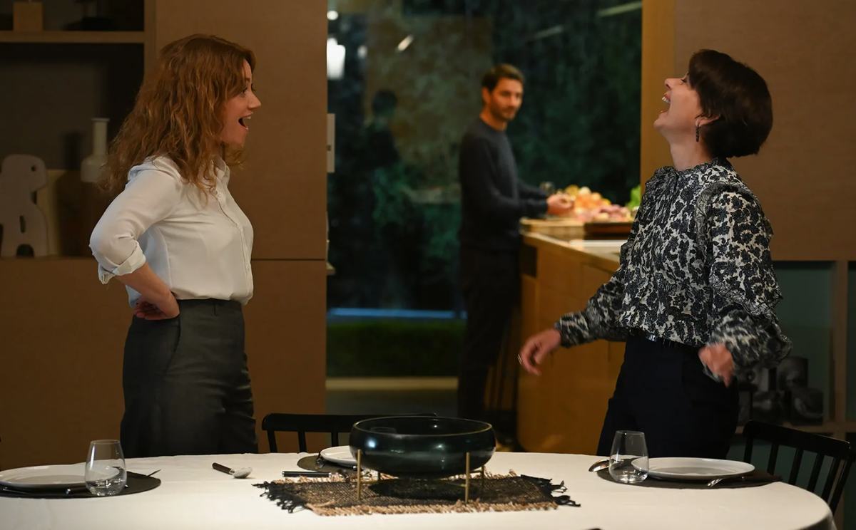 Кадр из фильма “Манипуляции” 2022 года