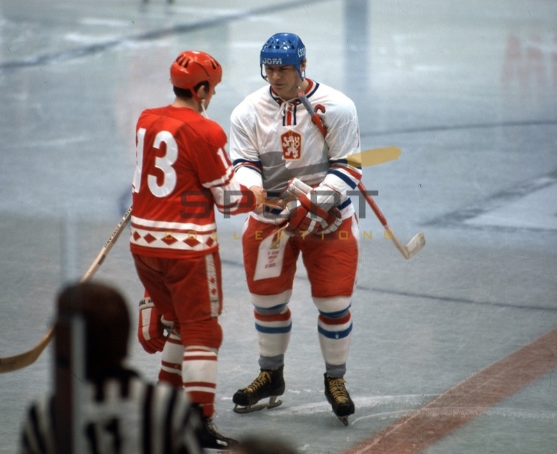 Фото с яндекс.картинки (легенда N 13 - Б.Михайлов)