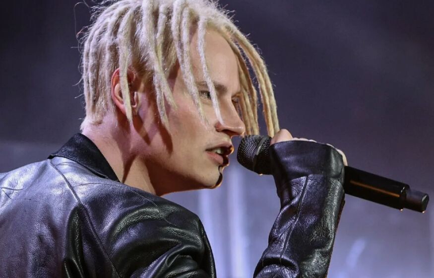    «Поимейте совесть». Останина раскритиковала певца SHAMAN’а за гонорар