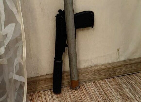    Боевой пистолет и патроны изъяли у 38-летнего жителя Новотроицка Белов Михаил Александрович