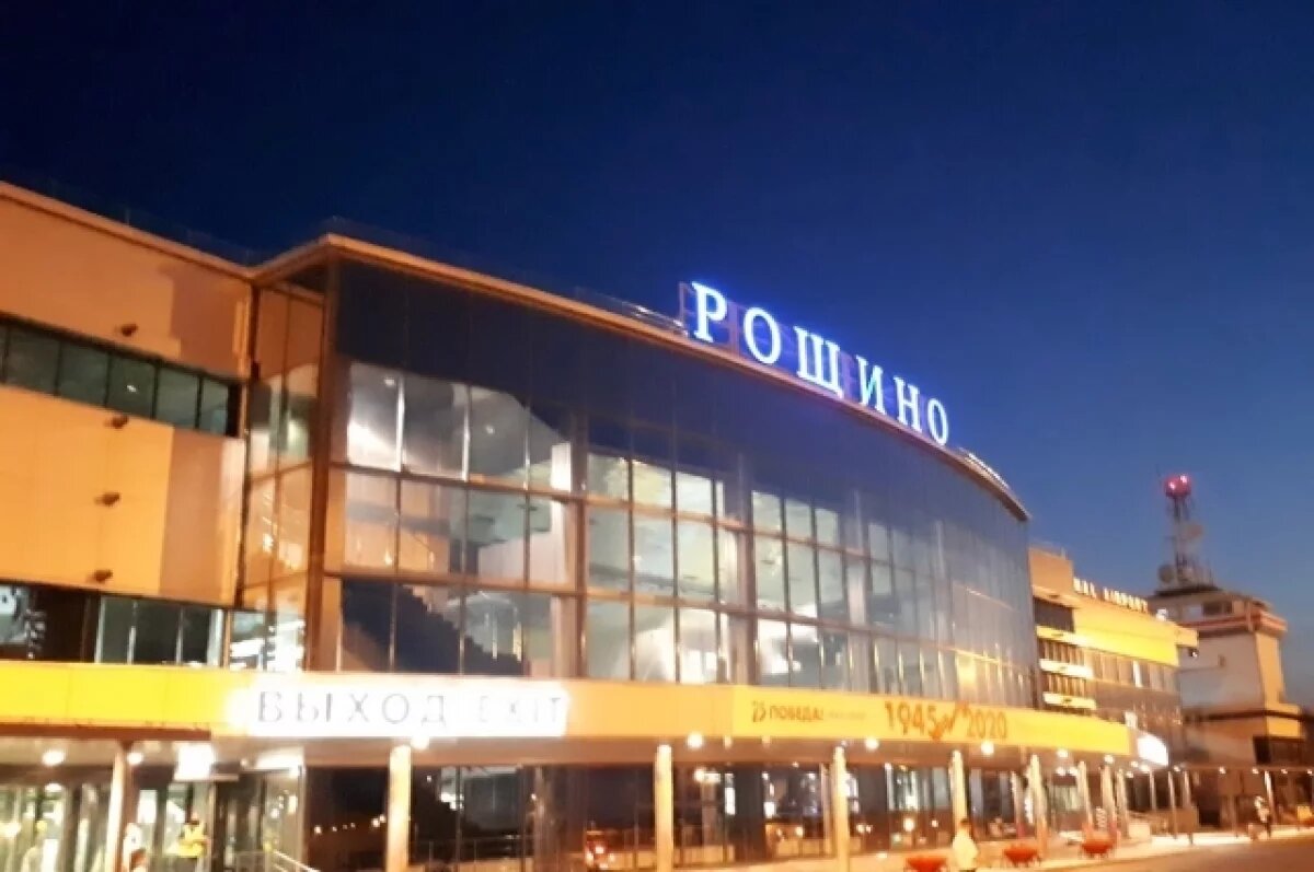    В тюменском аэропорту Рощино задержали дебошира из Петербурга