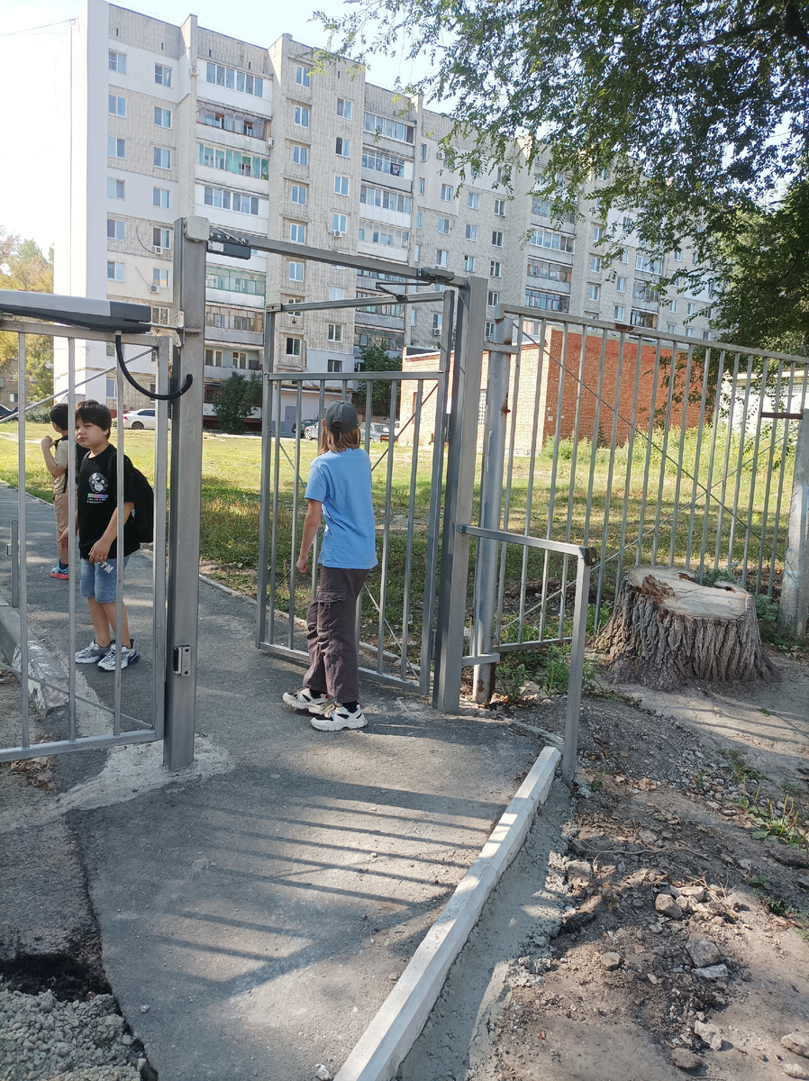 Выходим обратно