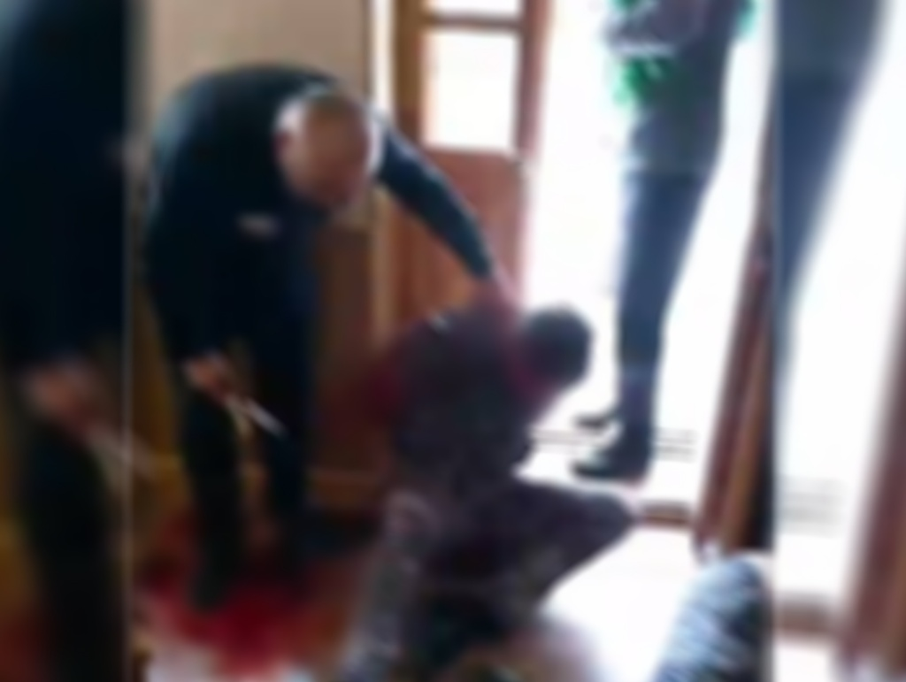Захват заложников в исправительной колонии 19