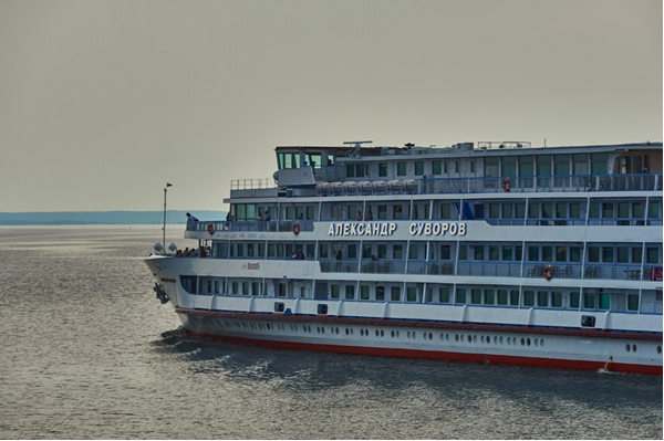 т/х "Александр Суворов"