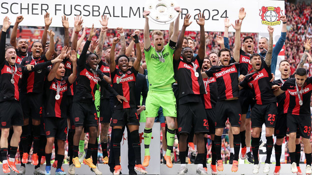    Футболисты «Байер» — чемпионы Германии в сезоне-2024/25. Getty Images
