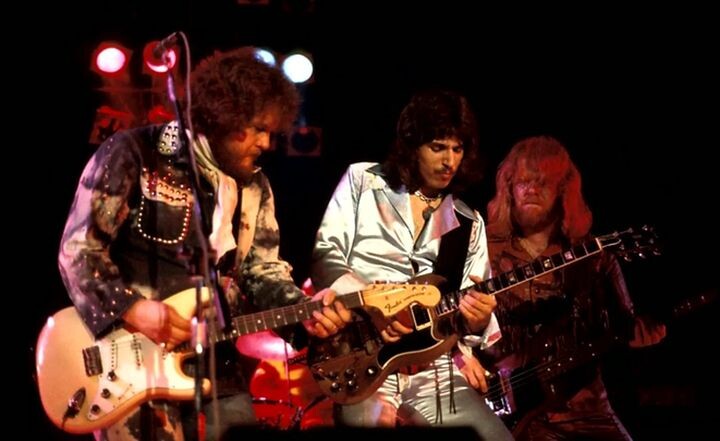 Bachman-Turner Overdrive. На переднем плане Рэнди т Торнтон. Фото из открытых источников