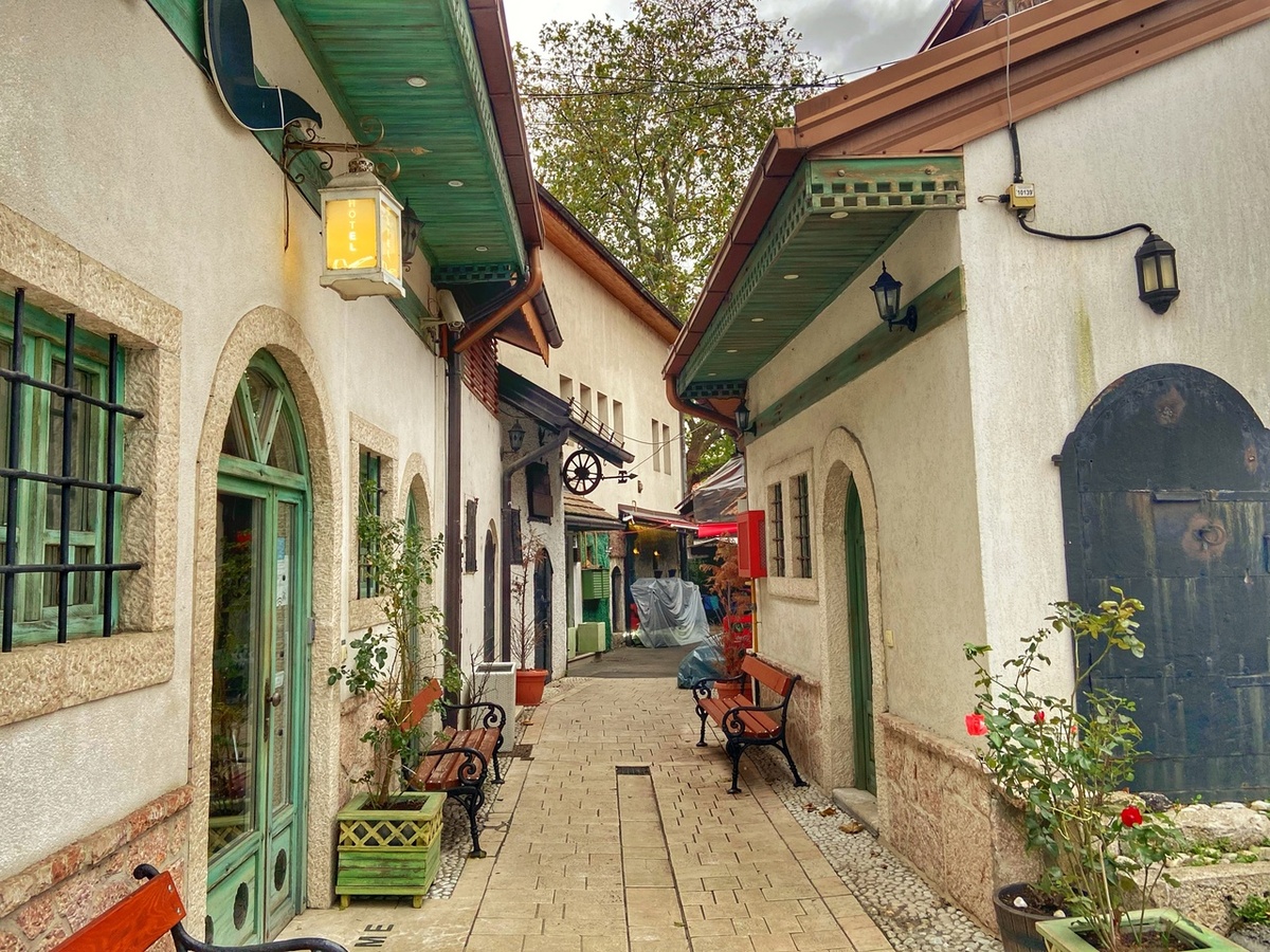 Где-то в переулках старого города