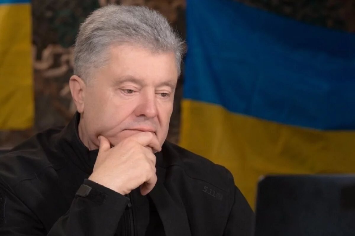    Порошенко служил пономарем в церкви московского патриархата на Украине