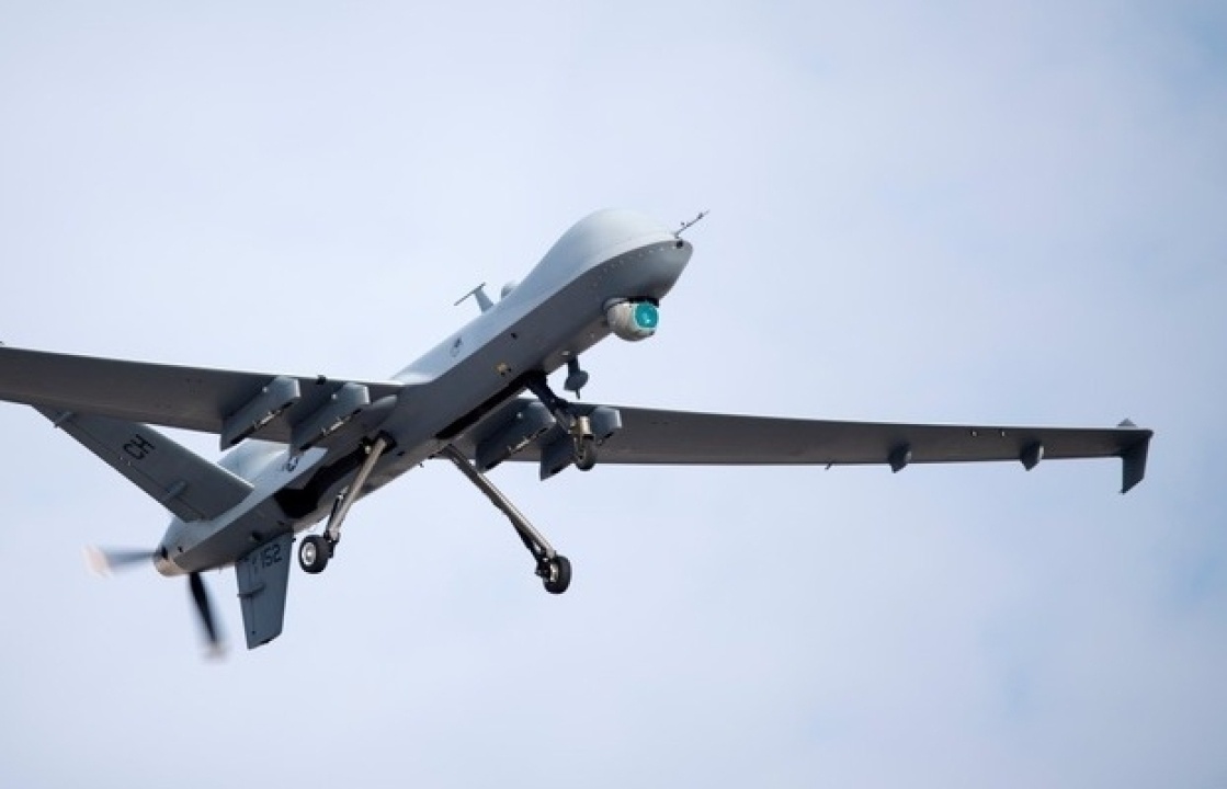    Flightradar: над Черным морем пролетает британский разведсамолет RC-135W