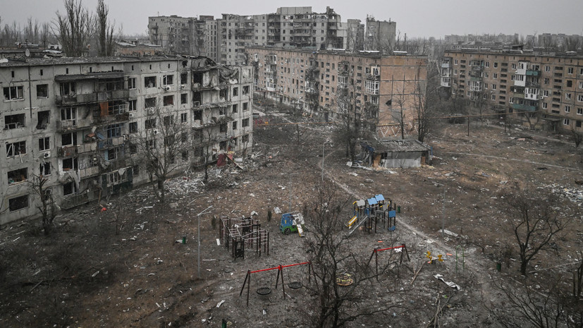     Повреждённые в ходе боёв здания квартала Юбилейный в Авдеевке, архивное фото РИА Новости Станислав Красильников