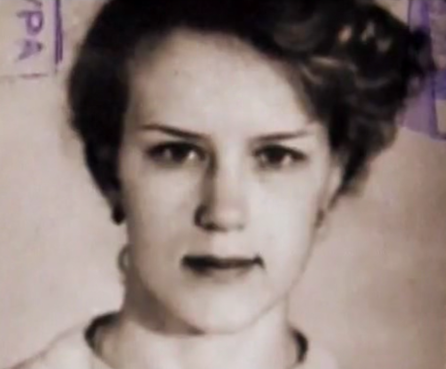 Наташа Самсонова