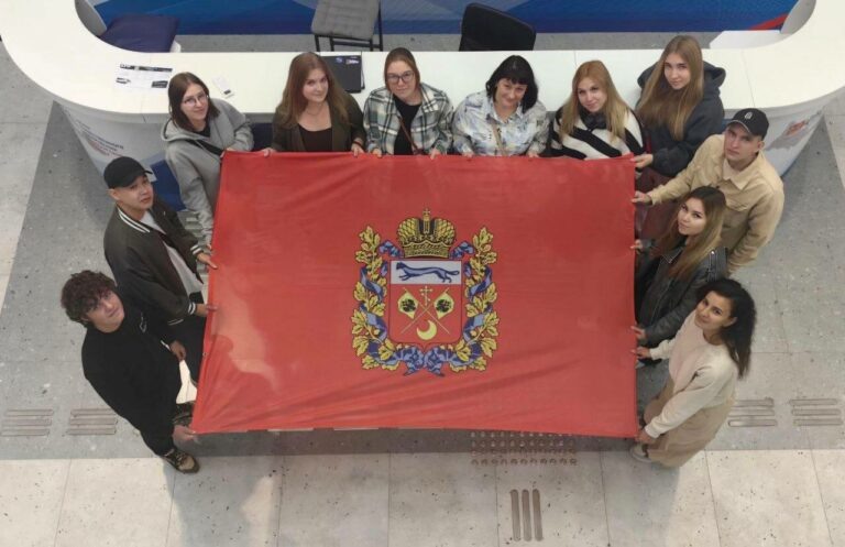    Оренбуржцы принимают участие в IX Российско-китайском молодежном форуме «Волга-Янцзы» Белов Михаил Александрович