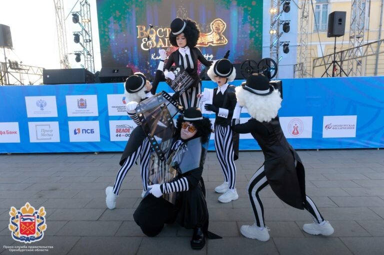    В Оренбуржье открылся Международный кинофестиваль «Восток&Запад.Классика и Авангард» Кристина Просвиркина