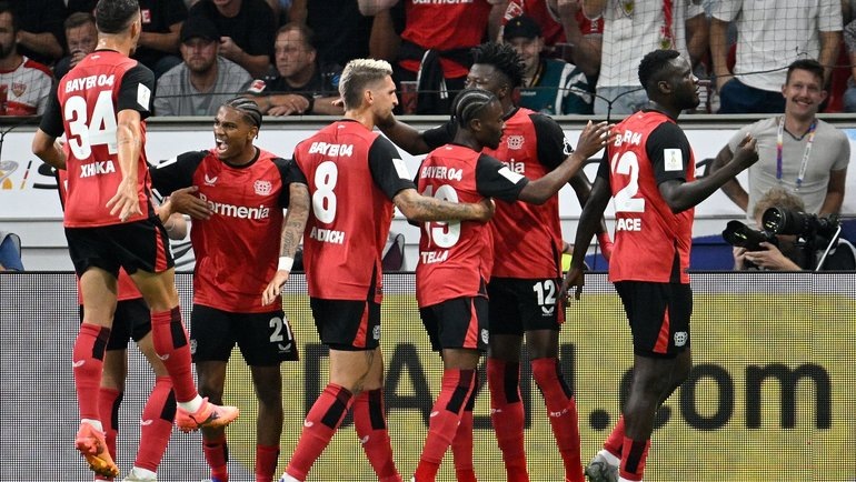    Футболисты «Байера». AFP