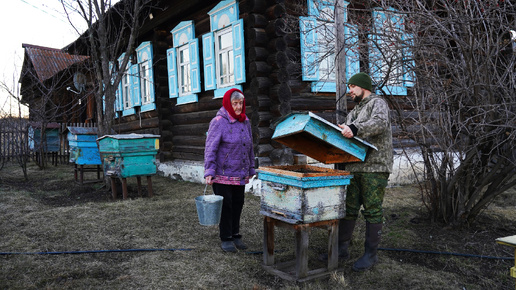 С ТАКОЙ ПОГОДОЙ МОЖНО ОСТАТЬСЯ БЕЗ МЁДА | ГОТОВИМ ДЕРЕВЕНСКИЕ БУЛОЧКИ С МЯСОМ - 29 апреля 2022 года