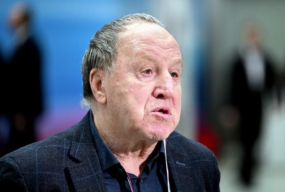    Владимир Стеклов