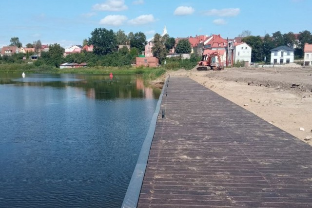 причал у замка Тапиау в Гвардейске