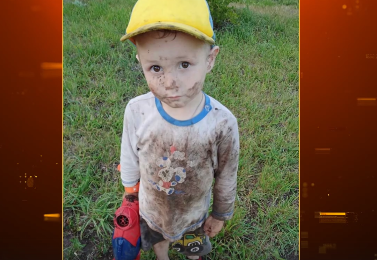 2-летний Ваня пропал - ушел в лес вместе с собакой. Пес до последнего был рядом