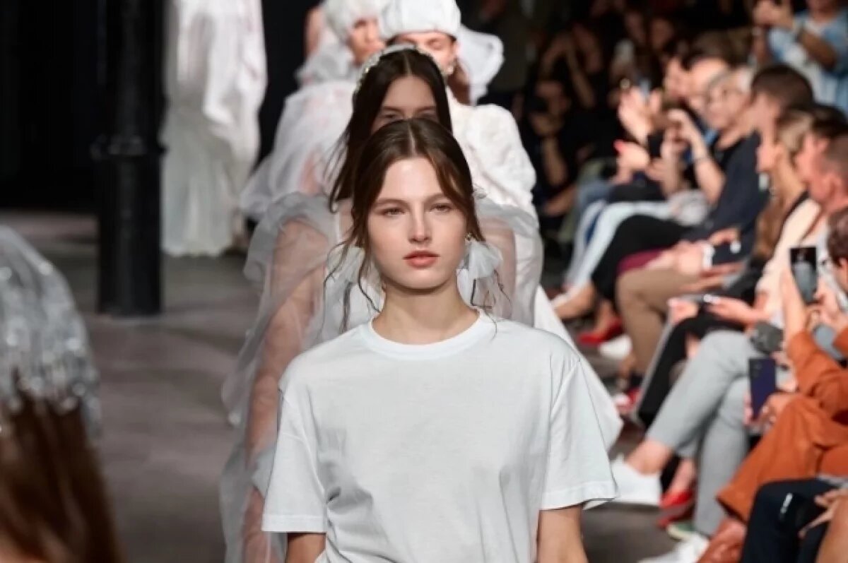    В Екатеринбурге завершилась Международная неделя моды UF LAB