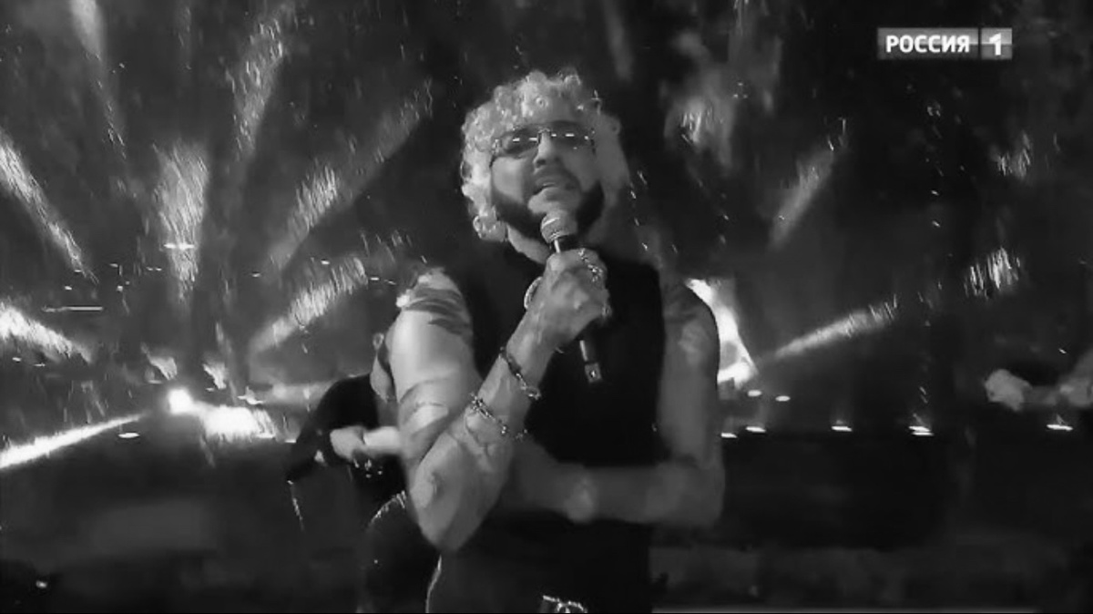 Киркоров новая волна 2024 закрытие. Киркоров новая волна 2024 закрытие. Российская эстрада. Российская эстрада. Киркоров в серебряном костюме 2022.