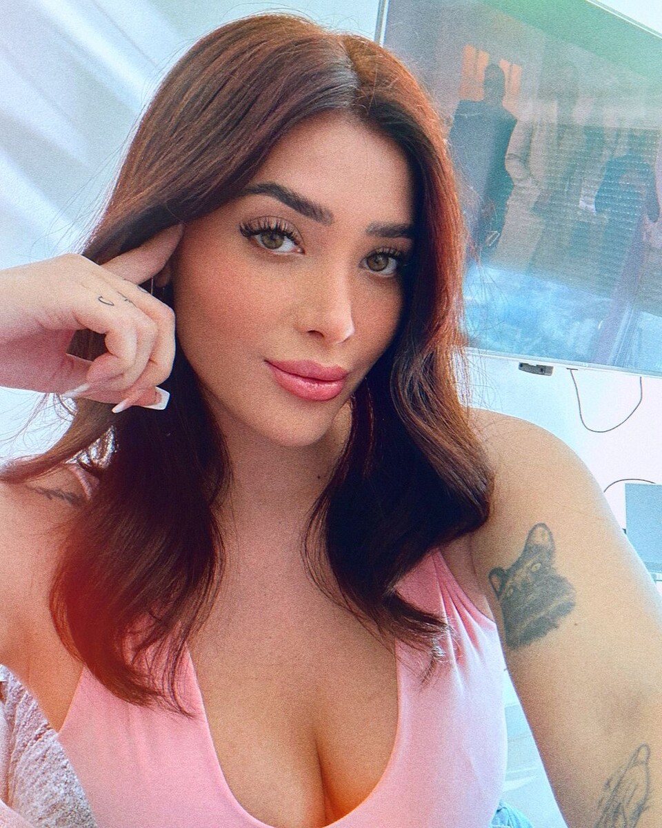 Бренда Замбрано (Brenda Zambrano)