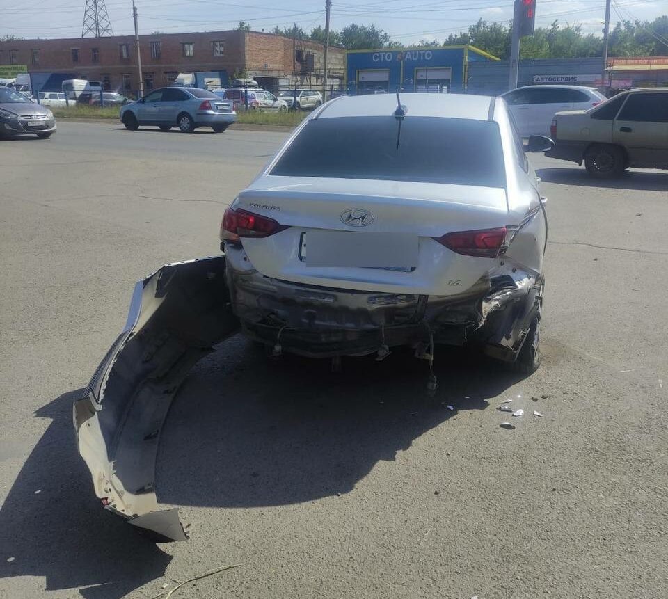    В Оренбурге на Березке в ДТП пострадал 38-летний мотоциклист Марина Шарт