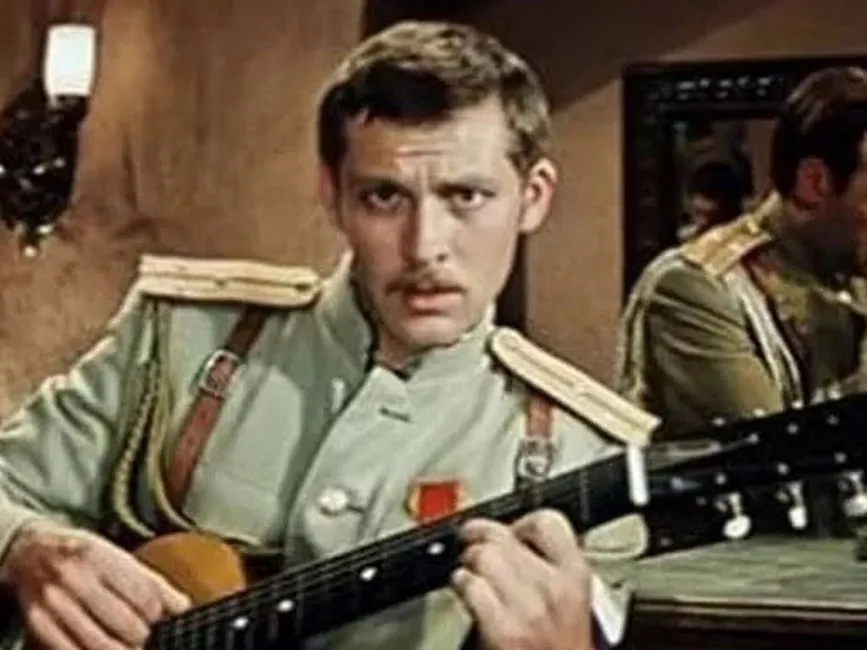 В фильме "Новые приключения неуловимых", 1968 год