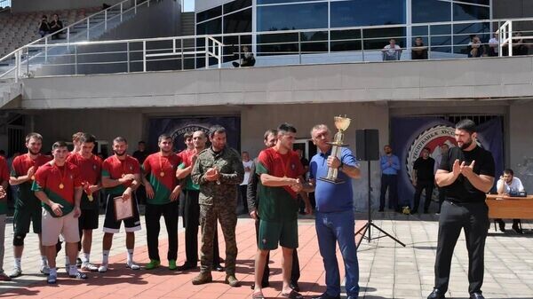    © Photo : Пресс-служба комитета по молодежной политике и спорту РЮО