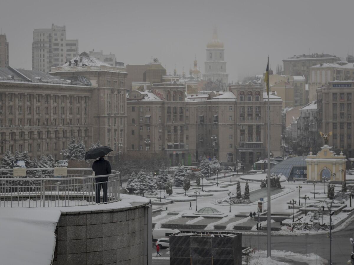    Площадь Независимости в Киеве© AP Photo / Andrew Kravchenko