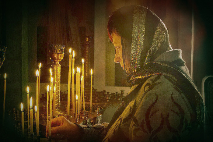 Как научиться молиться за пару минут? 5 кратких молитв для начинающих!