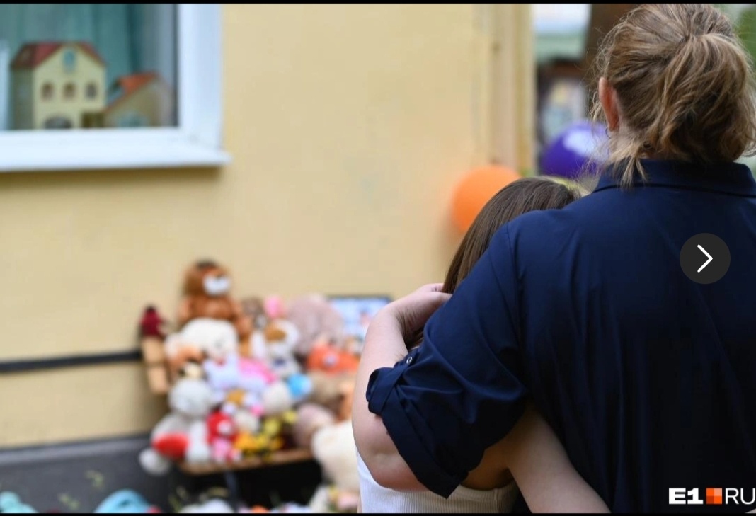 Погибшего мальчика оплакивали даже те, кто узнал о нем только из новостей